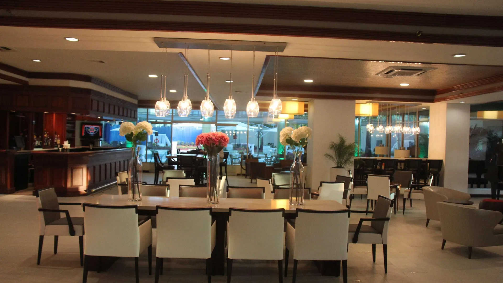 Radisson Hotel Trinidad Port of Spain 3*,