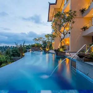 Resort Seres Springs & Spa, Singakerta