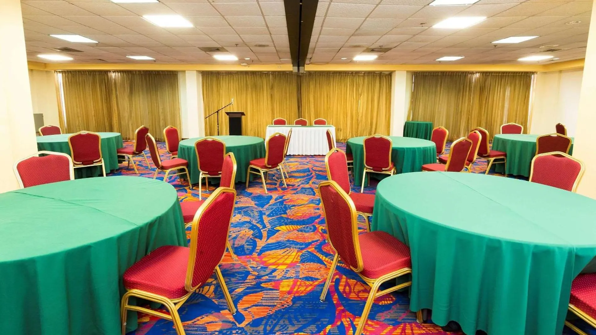 ***  Radisson Hotel Trinidad Port of Spain Trinidad a Tobago